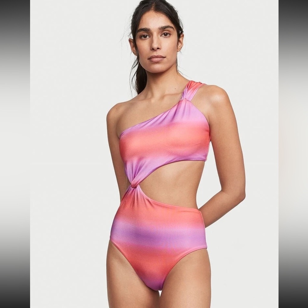 Victoria Secret Twist Monokini One-Piece Swimsuit in Sunset Ombre size M